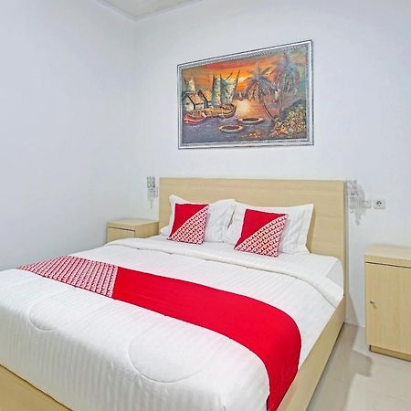 Oyo 90404 Pringombo Homestay 2 Syariah Bandar Lampung Extérieur photo